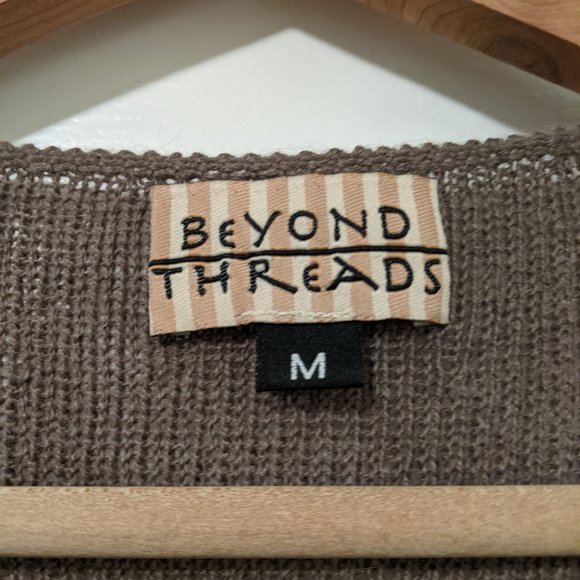 Beyond Threads Baby Alpaca Sweater - Sz. M - Picture 3 of 5